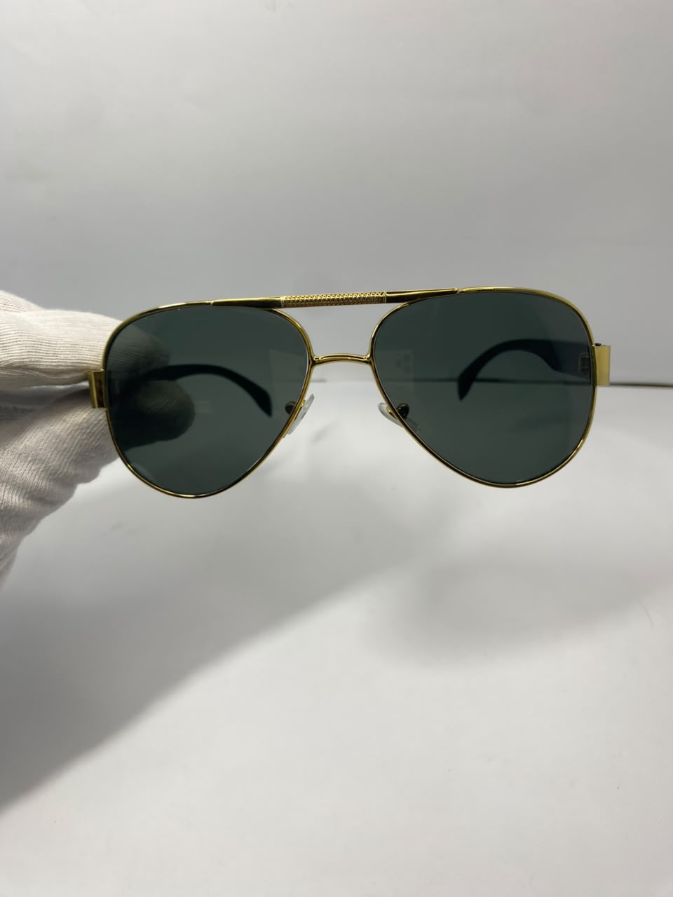 Luxury Gold Aviator Sunglasses – Gold Designer Style