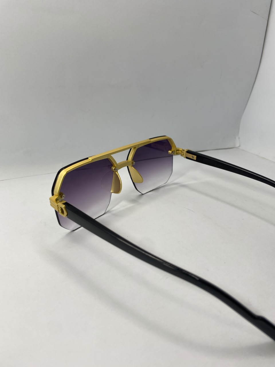 Luxury Gold Square Rimless Sunglasses – Premium Black & Amp; Purple Gradient